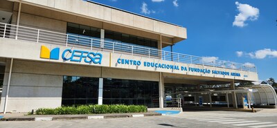 Créditos: Acervo Institucional. Fachada do Centro Educacional da Fundação Salvador Arena.