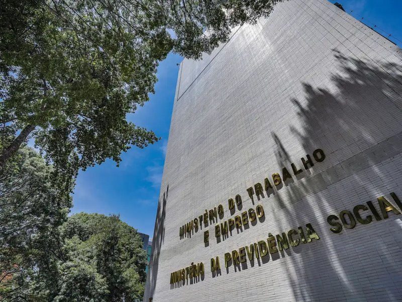 Mudan&ccedil;as trabalhistas elevam desafios para empresas