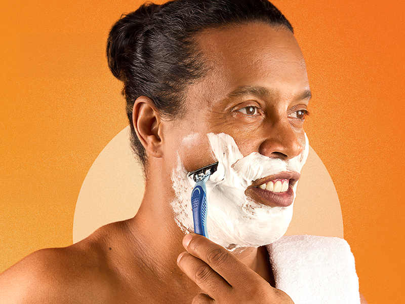 BIC lan&ccedil;a promo&ccedil;&atilde;o para linha de barbeadores Flex 3