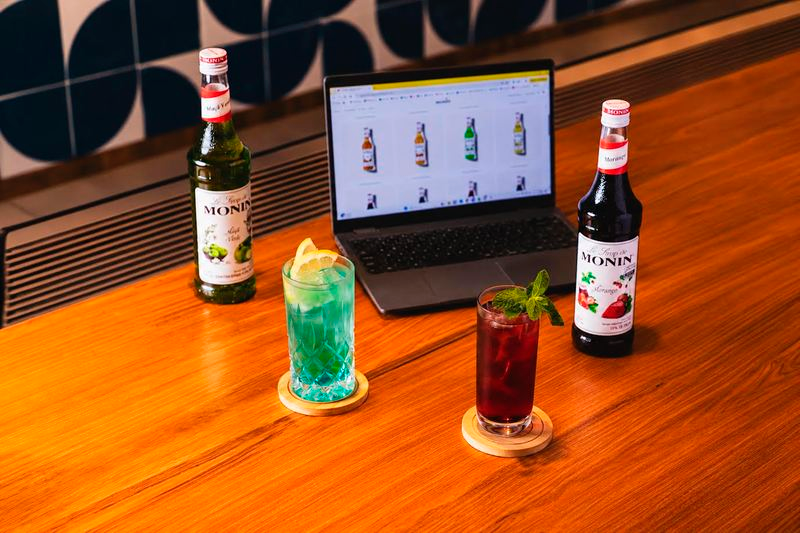 MONIN, marca de xaropes para drinks, lan&ccedil;a e-commerce