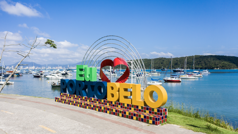 Cidades m&eacute;dias e renda alta guiam incorporadoras