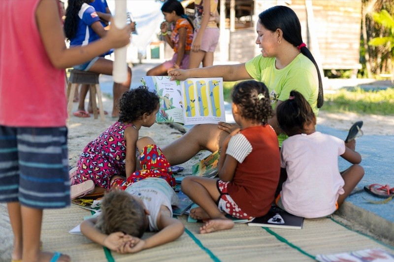 No m&ecirc;s do Educador, ONG celebra professoras da Amaz&ocirc;nia