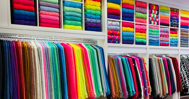 Marca investe em tricot vers&aacute;til e contempor&acirc;neo
