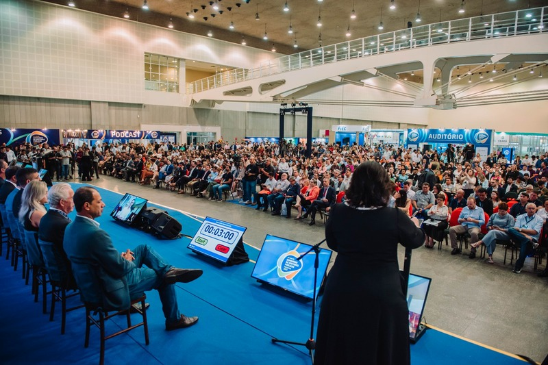Semin&aacute;rio de Prefeitos discute a gest&atilde;o p&uacute;blica no Brasil