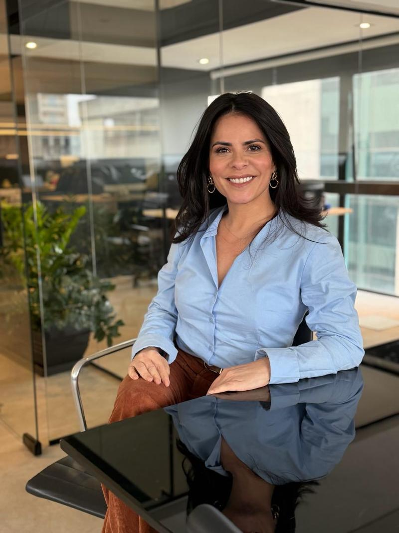 Ap&ecirc; Smart Studios aplica modelo das academias na hospedagem