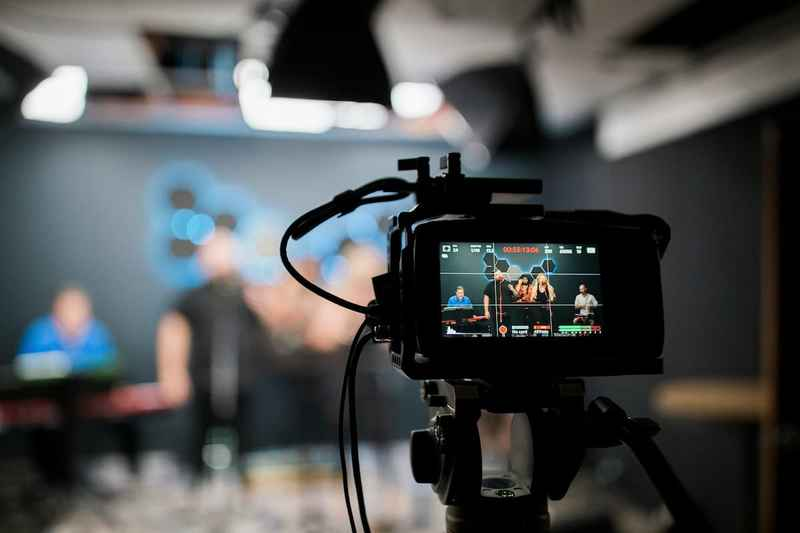 Produ&ccedil;&atilde;o de conte&uacute;do audiovisual em alta no Brasil